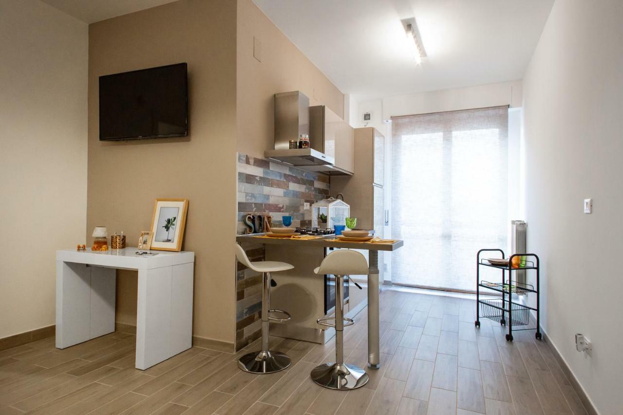 Quality Apartment Parisina Пескара Екстер'єр фото
